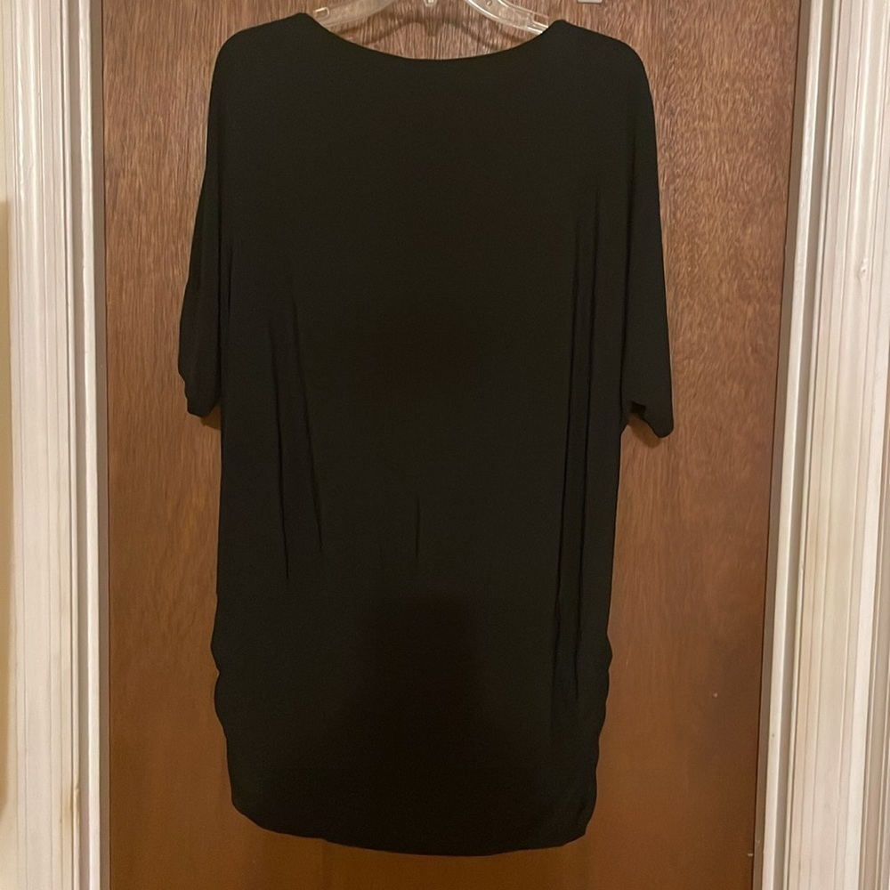 Torrid Cold shoulder V neck ruched sides blouse - Picture 2 of 3
